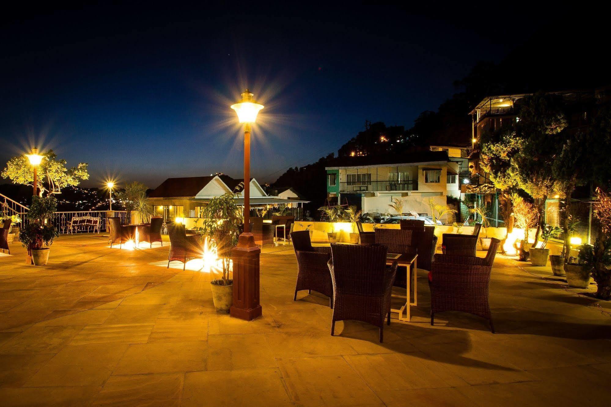 One Earth Royale Boutique Hotel Mussoorie Extérieur photo