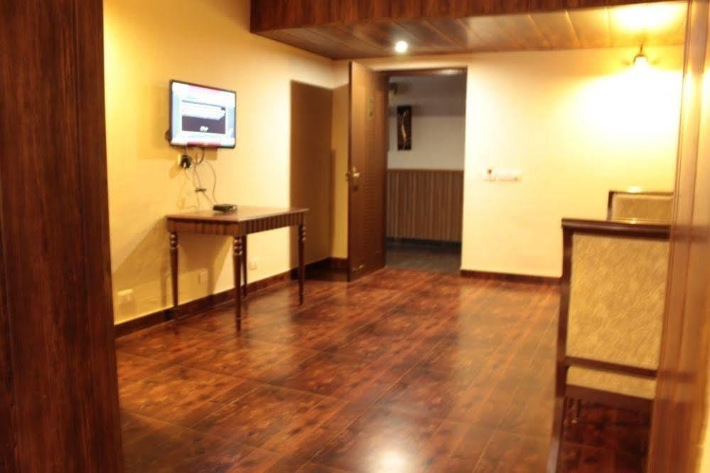 One Earth Royale Boutique Hotel Mussoorie Extérieur photo